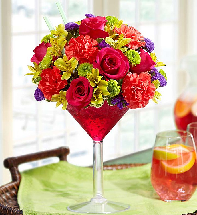 The-Wild-Iris-Cinco-de-Mayo-drink-glass-bouquet