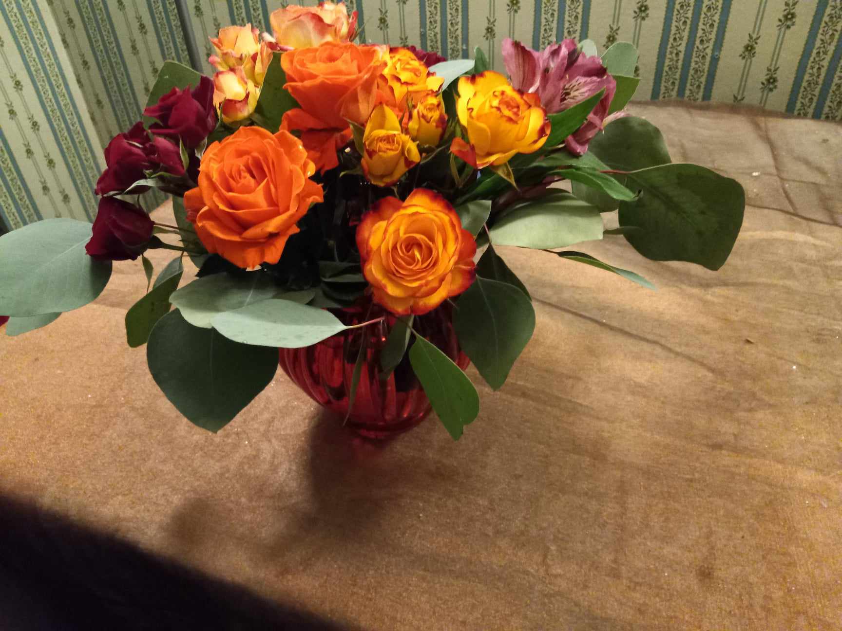 thewildiris-administrativeprofessionalsday-freshflowersforsecretery-2024